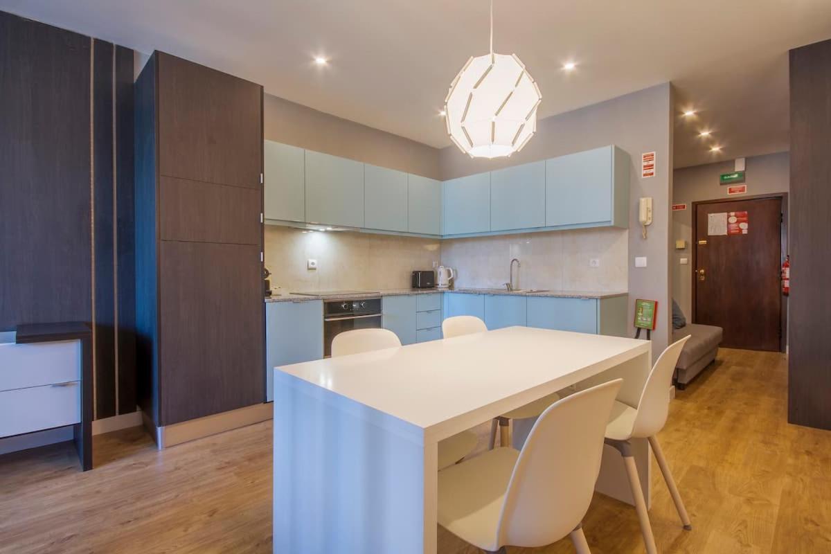 408 Gale Center Apartamento Wi-Fi, Estacionamento Porto Exterior photo